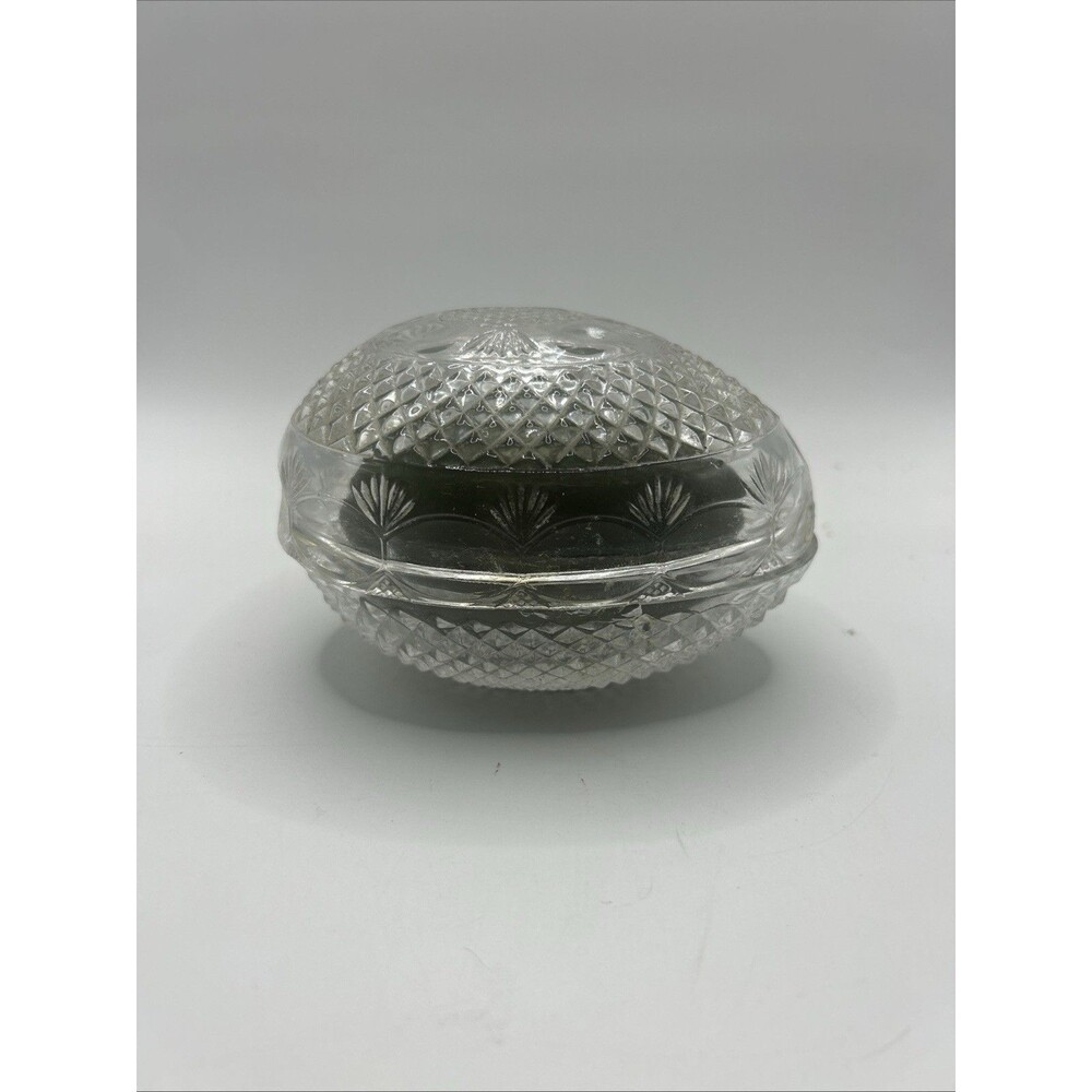 Vintage Avon 1977 Mothers Day Fostoria Lead Crystal Pressed Glass Egg Soap Dish